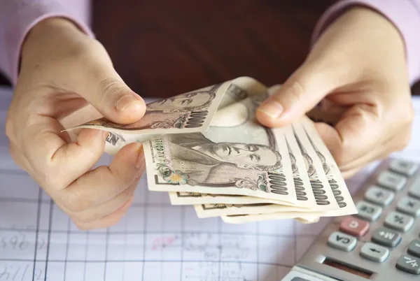 お金のイメージ画像